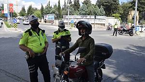 Kahramanmaraş'ta 7 kişilik tehlikeli motosiklet yolculuğu 