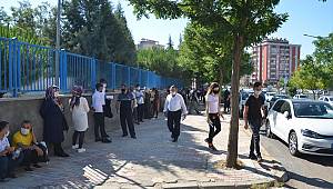 Kahramanmaraşlı 60 yaşındaki çiftçinin YKS heyecanı 