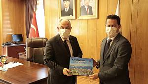 Vali Coşkun, AA Gaziantep Bölge Müdürü Bağrık'ı kabul etti 