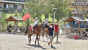 Başkan Okumuş Şehit ve Gazi Çocuklarına Çifte Bayram Yaşattı 