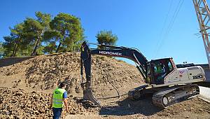 Beşoluk Mevkisinde İçmesuyu Deplase Çalışmaları Tamamlandı 