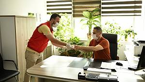 Belediyeden koronavirüs kahramanlarına aşure ikramı 