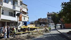 Çağlayancerit'te doğalgaz çalışması 