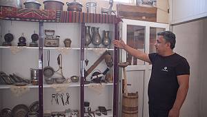 Kapı ve pencere üretim atölyesi adeta küçük bir müzeyi andırıyor 