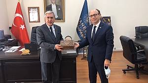 Rektörler Görüş Alışverişinde Bulundu 