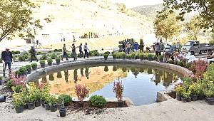  Türkoğlu ilçesinde 3 bin 500 fidan toprakla buluştu 