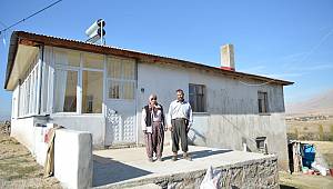 Çamaşırlarını nöbetleşe yıkayan mahalleden Akedaş’a teşekkür 