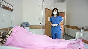  Koronavirüsü yenen hemşirelerden 
