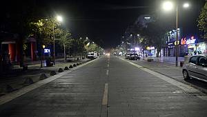 Kovid-19 tedbirleri kapsamında sokağa çıkma kısıtlaması başladı 