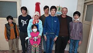 Renkli gözlü kardeşlerden ‘EBA’ çağrısı 