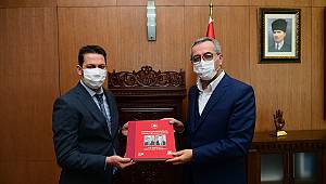 Büyükşehir Belediye Başkanı Güngör AA'nın 