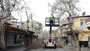 Dulkadiroğlu’ndan Sakarya Çarşısına Bakım 