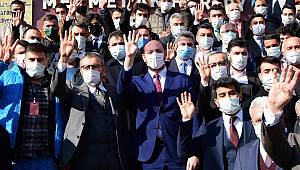 “Bizim hizmet ve eser siyasetimiz seçimden seçime değil yılın her günü çalışmayı gerektirir” 