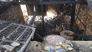 Kahramanmaraş'ta ev yangını maddi hasara neden oldu