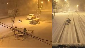 Kahramanmaraş’ta karda küvetli kızak keyfi 