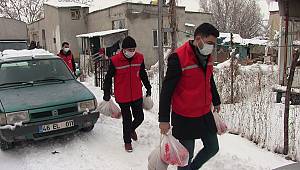 Elbistan'da ihtiyaç sahiplerine destek 
