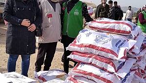 İHH Kadın Kolları’ndan İdlib’e yardım ziyareti 