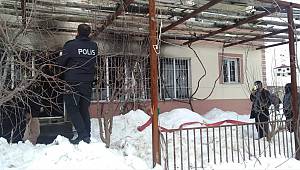 Kahramanmaraş'ta evde çıkan yangında 3 kişi dumandan etkilendi 