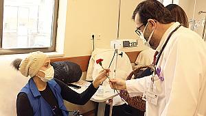 Kanser Günü etkinlikleri kapsamında mini bir müzik dinletisi düzenlendi 