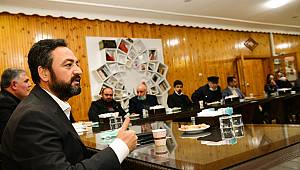 Yerel esnafımızla omuz omuza verip kent ekonomimize nefes aldırmak istiyoruz 