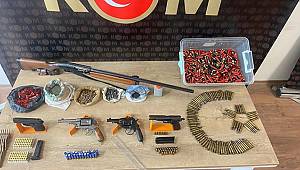 Ev değil cephanelik 