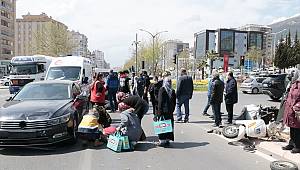 Kahramanmaraş'ta elektrikli bisiklet ile otomobil çarpıştı: 2 yaralı 