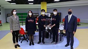 SANKO Öğrencileri, Asansör İçinde Covıd- 19 Bulaş Riskini Engelleyecek Sistem Geliştirdi 