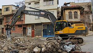 Sarayaltı Yolu’nda Yıkımlar Başladı 