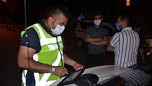 Kahramanmaraş'ta polisten kaçan ehliyetsiz sürücü kovalamaca sonucu yakalandı 