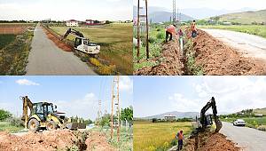 Altunelma Mahallesine İlave Şebeke Hattı Döşeniyor