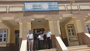 LGS İlçe birincisine Ülkü Ocaklarından Odak2023 hediye edildi 