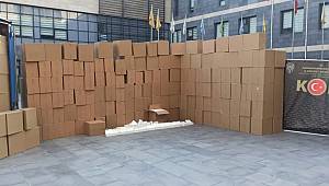 Kargo süsü verilen kamyonette yakalandı: Tam 2 milyon 500 bin adet 