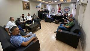Yetkilileri meydanlara inip esnafı, vatandaşı dinlemeye davet ediyorum 