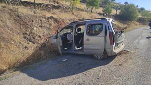 Kahramanmaraş’ta aracıyla toprak zemine çarptı: 3 yaralı 