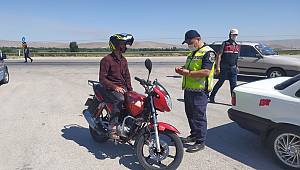 Kahramanmaraş’ta jandarmadan trafik denetimi 