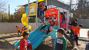 Afşin’li Miniklerden Başkan Güngör’e Teşekkür