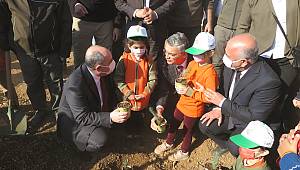 Kahramanmaraş’ta 5 bin fidan toprakla buluştu