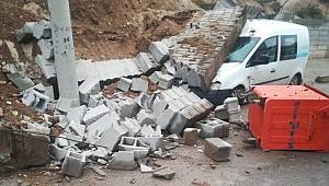 Kahramanmaraş’ta istinat duvarı çöktü 