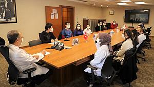 Öğrenci kulüpleri öğrencilerin iletişimini güçlendirir, ekip çalışmasının temelini oluşturur...