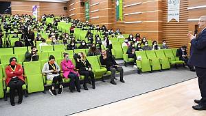 Başkan Mahçiçek, Kariyer Günleri Kapsamında Lise Öğrencileriyle Buluştu