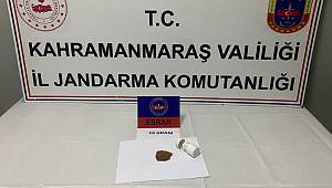 Jandarma ruhsatsız tabanca ile uyuşturucu madde ele geçirdi
