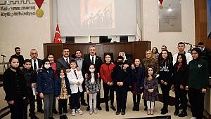 Korkma! İstiklâl İlham Verir