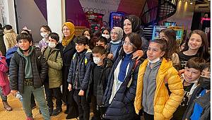 Öğrenciler Onikişubat’la ‘İyi ki Varsın Eren’ dedi..