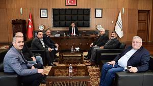 Başkan Güngör Muhtarlarla Bir Araya Geldi