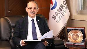 “Kadınlar, Yaşamın Kaynağı, Renkleri ve Değerleridir”