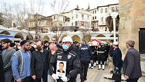 Kahramanmaraşlı polis memuru son yolculuğuna uğurlandı