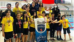 SANKO Okulları yüzmede 39 madalya ve 2 kupayı müzesine götürdü...