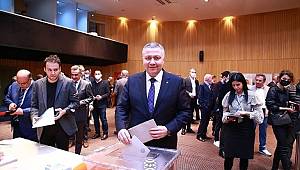 İTHİB Başkanı Ahmet Öksüz güven tazeledi ..