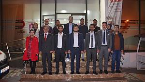 TÜMKİAD Kızılay'a kan bağışladı