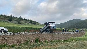 Kahramanmaraş’ta hafif ticari araç takla attı: 1 yaralı